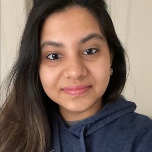 Meet your Posher, Hasti